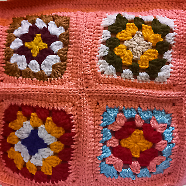 PINK CROCHET BAG