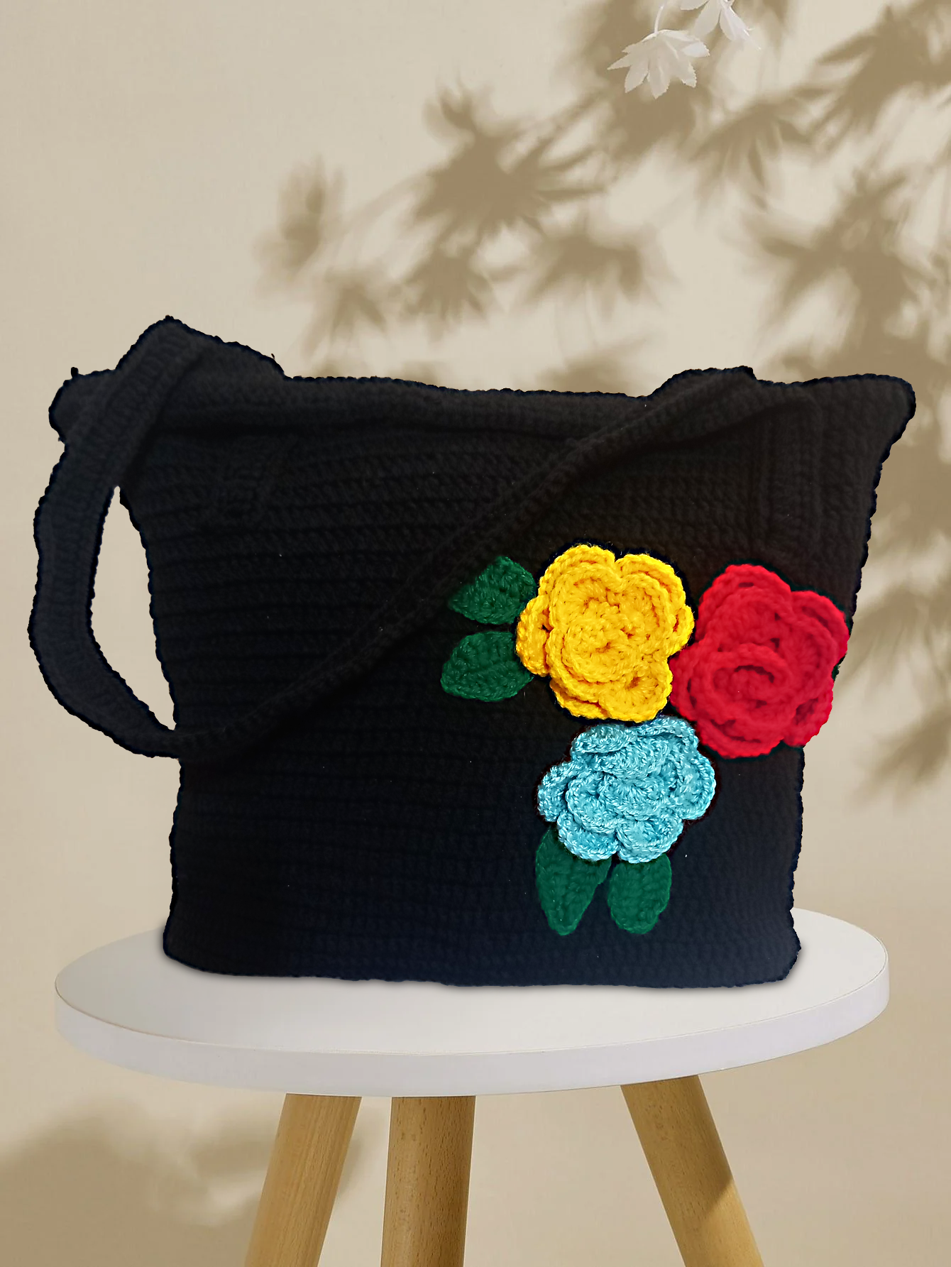 BLACK CROCHET BAG