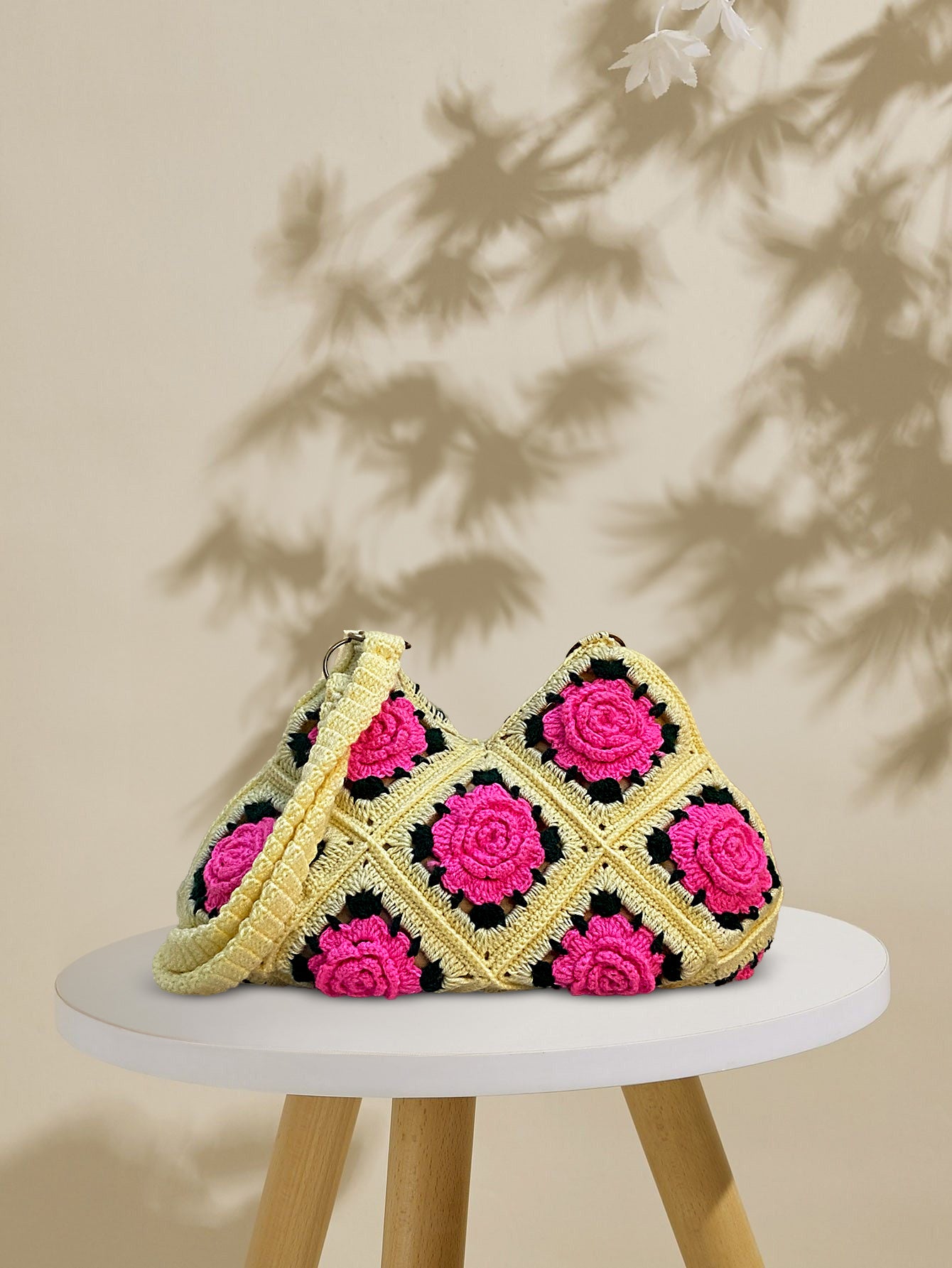 Volume 1: Crochet hand made bags (Bagh_o_Bahar) all