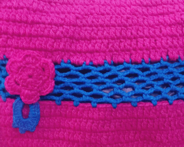 Purpulish pink crochet bag