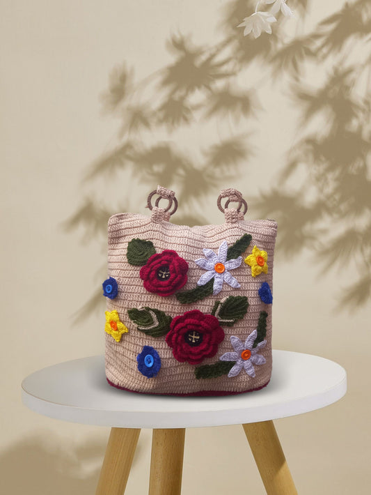 VOLUME 1:    Skin crochet bag with flowers